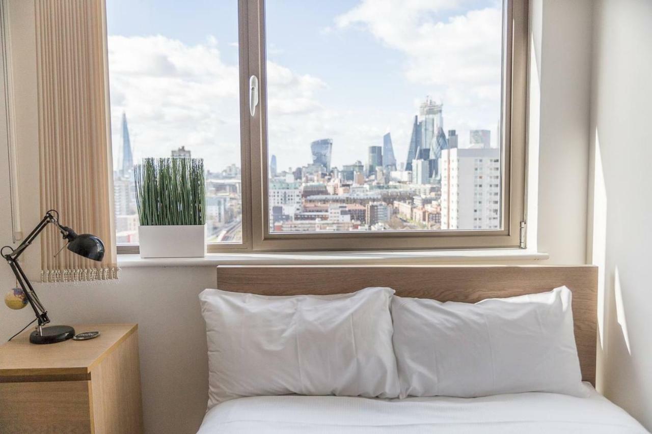 Modern 1 Bedroom Apartment In E1 With Great Views 伦敦 外观 照片